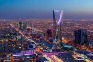 A Journey Through Saudi Arabia’s Majestic Mountains and Lush Valleys